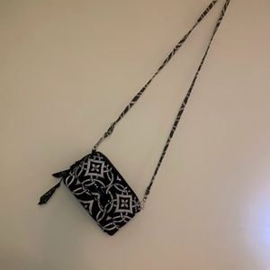 Vera Bradley cross body brand new with tags!